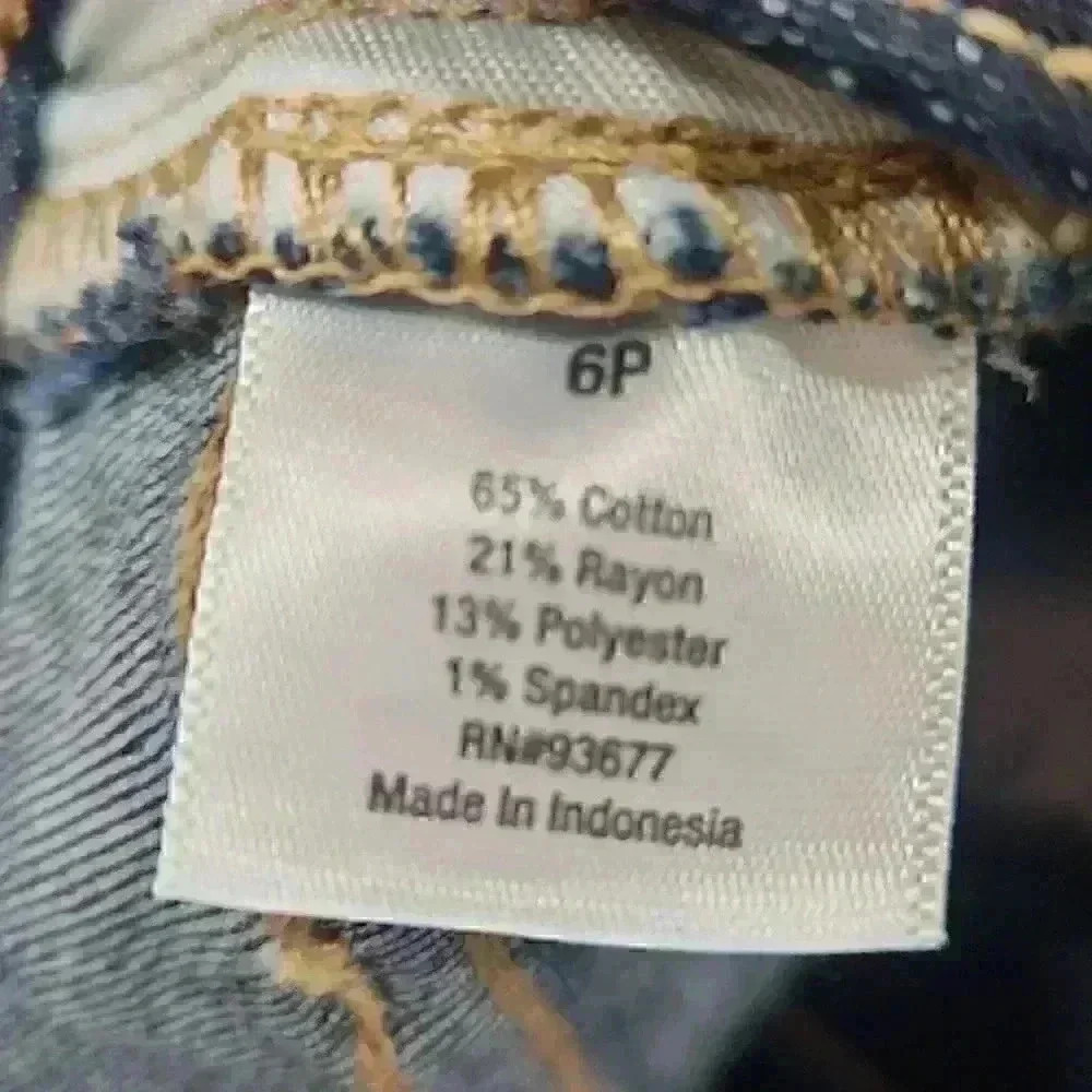 A.N.A. Stretchy Jeans - Picture 5 of 6